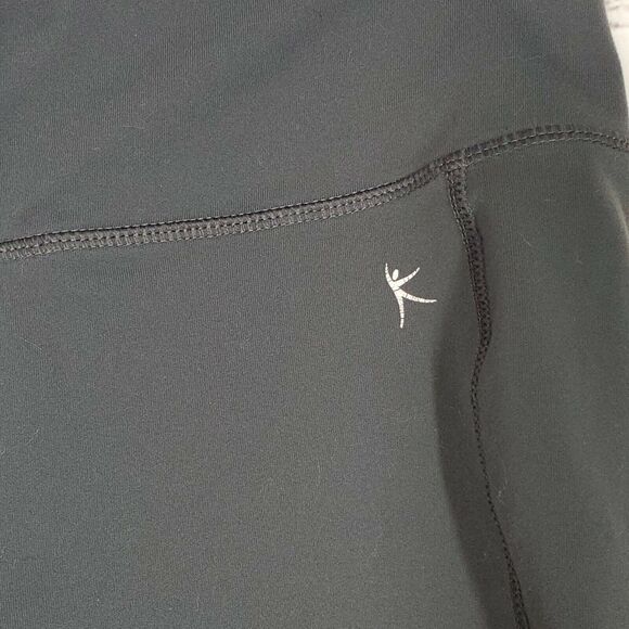 Danskin Womens Fitted Capri Pants Small Workout Athletic Yoga Gray Leggings - Picture 2 of 8